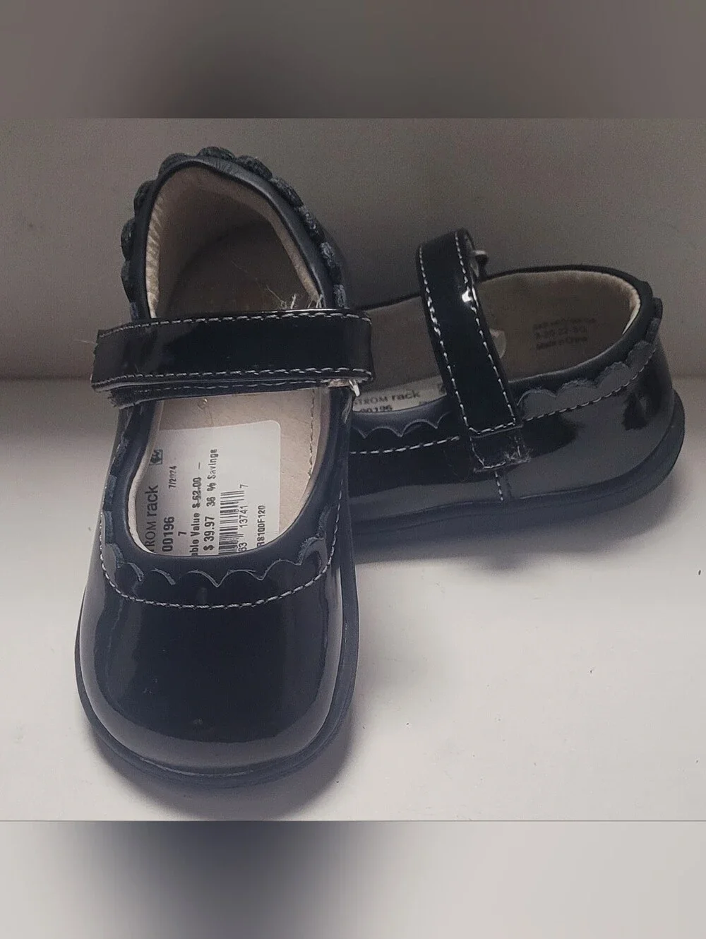 Nordstrom See Kai Run Girls Black Patent Mary Jane Flats with Scalloped Edge